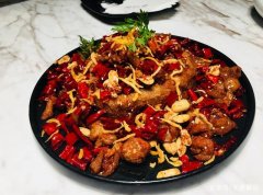吃完柚子别丢皮，食用功效超出想象
